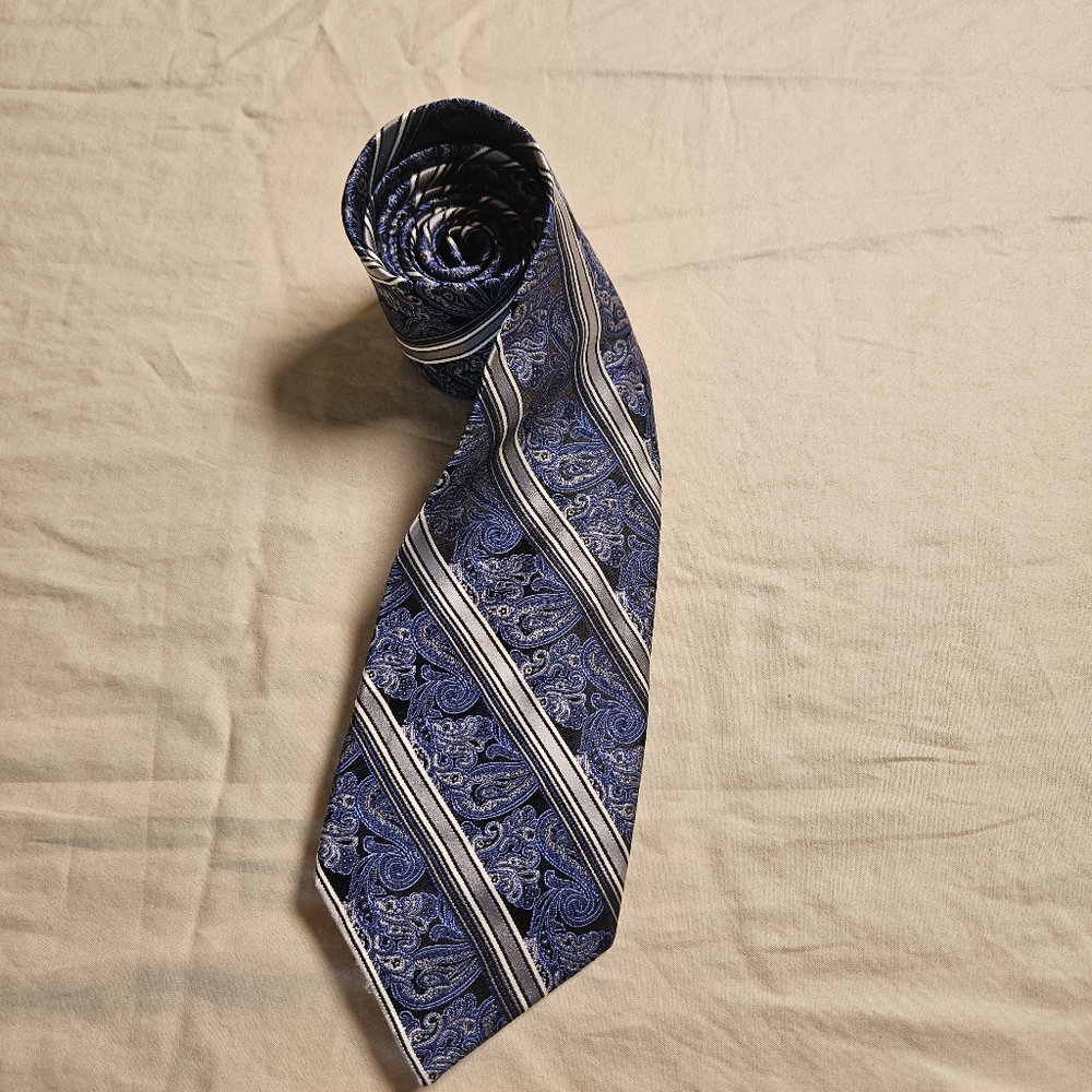 Pronto Uomo Couture Tie Blue Gray Silver Paisley Striped 100% Silk Men's Necktie